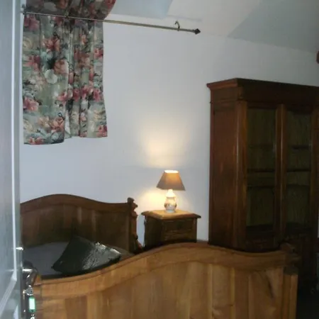 Grange Dans Ancien Corps De Ferme