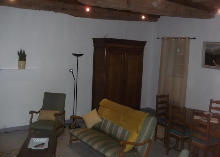 Гостевой дом Grange Dans Ancien Corps De Ferme Bellengreville (Calvados)